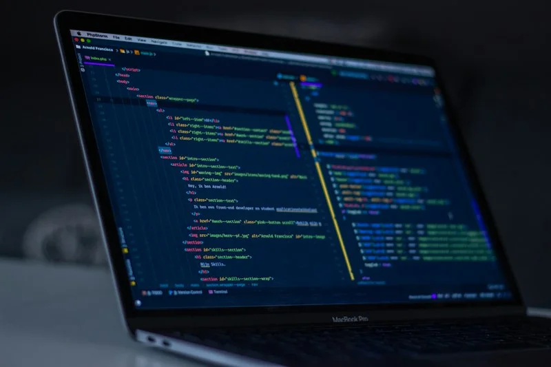Next.js & Shopify Headless Store